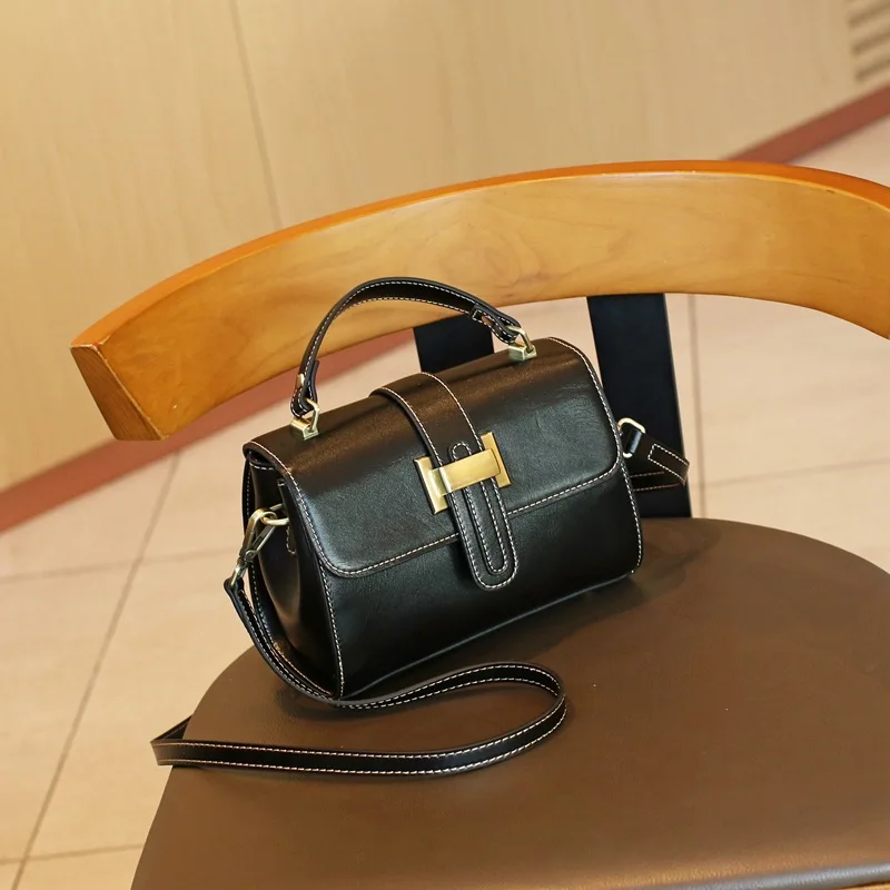 Vegetable Tanned Leather Shoulder Bag Real Genuine Leather Handbag Premium Crossbody Bag Exquisite Design Retro Style