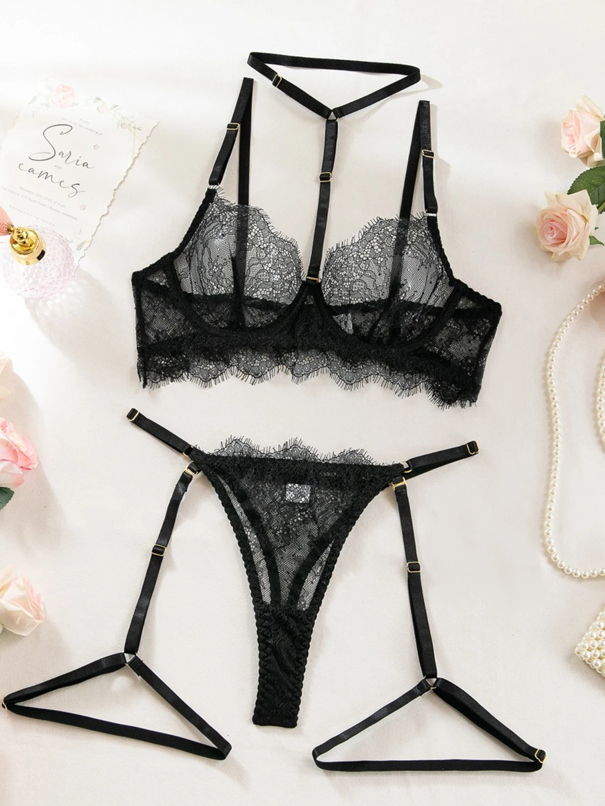 SsTss مثير مجموعة الملابس الداخلية الصلبة انظر من خلال شبكة الدانتيل الرسن حمالة صدر ولباس داخلي مجموعة مع حلقة الساق المرأة رقيقة المثيرة الملابس الداخلية الدعاوى