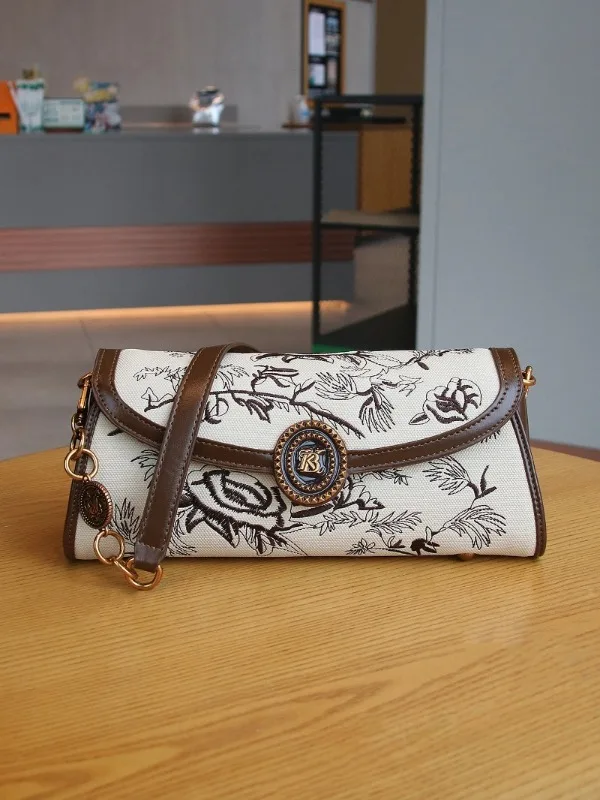 New Elegant Fashion Retro Ladies' Underarm Bag Heavy Industry Hardware Niche Design Unique Embroidery Color Matching One Sh