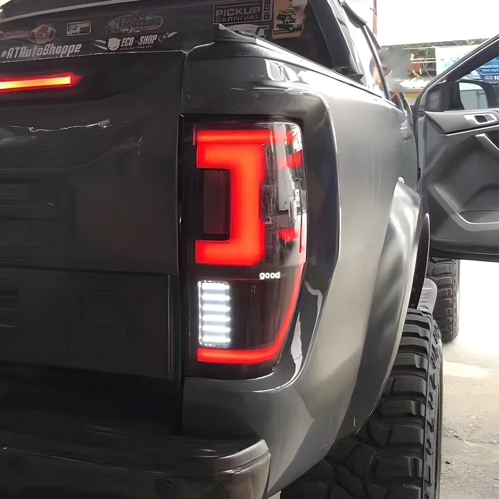 لفورد رينجر T6 T7 T8 2012-2020 LED مجموعة المصابيح الخلفية للسيارات ترقية إشارة ديناميكية اكسسوارات المصابيح الخلفية للسيارة