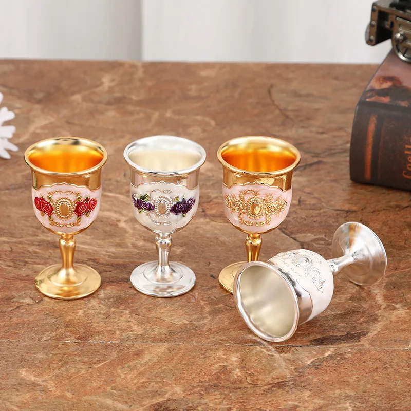 taca-de-vinho-micro-luxo-com-design-criativo-taca-de-metal-europeia-para-casa-conjunto-de-vinho-retro-e-moderno-copo-para-beber
