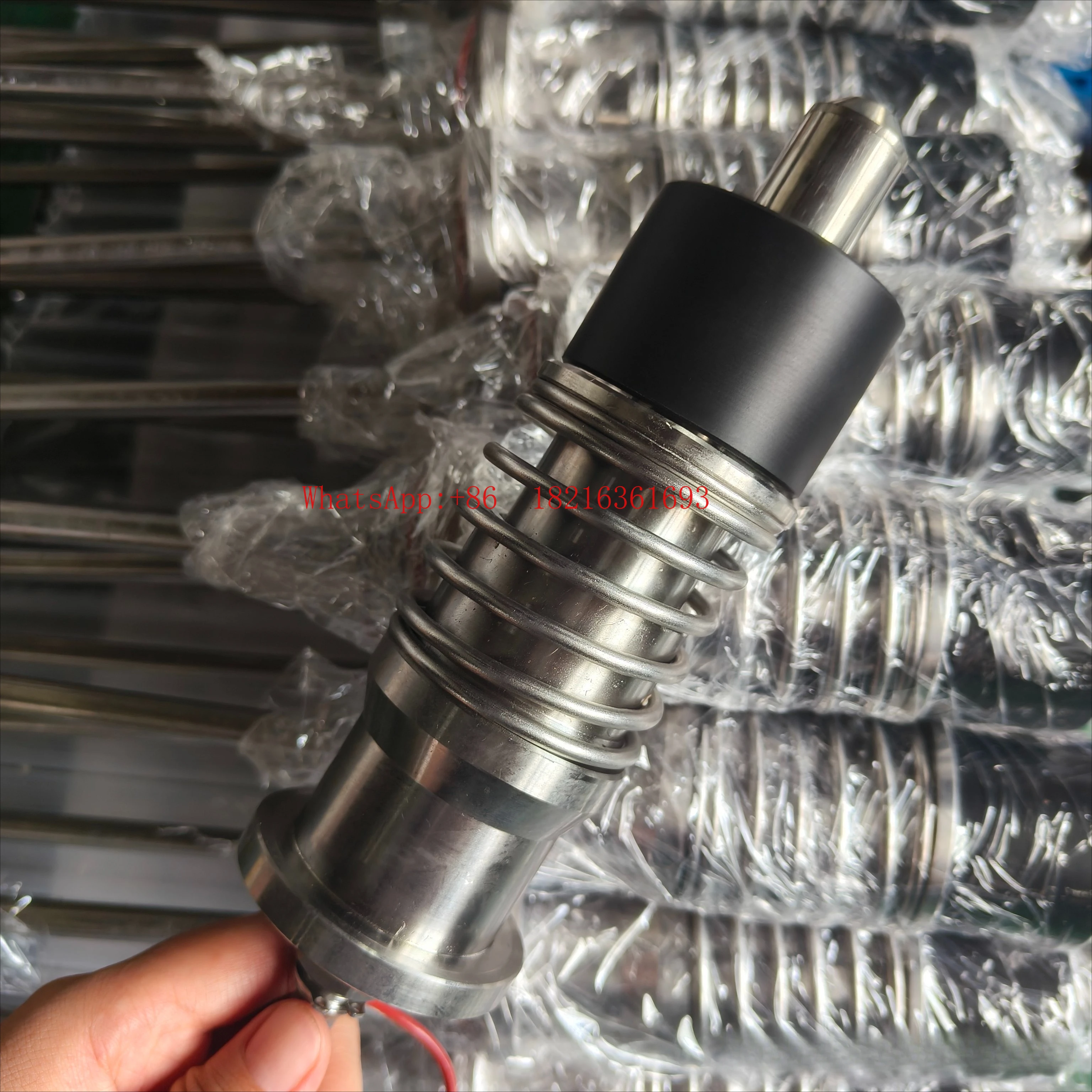 

3-In-1 Filling Valve, Beverage Filling Machine Accessories, Juice Filling Valve 304 Stainless Steel