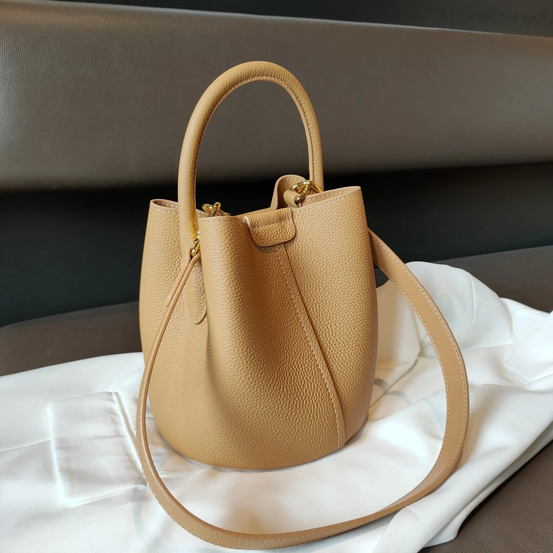 Bolso de mano de cuero genuino para mujer, bolsa de hombro elegante, estilo clásico, informal, cruzado, 2023