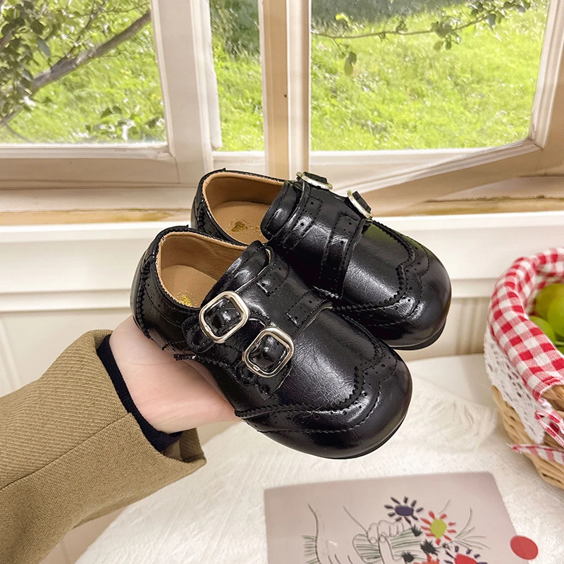 Unisex Boys Girls Buckle Strap Loafers 2026 New Autumn Toddler Carved Leather Shoes Non-slip Simple Classic School Party Flats