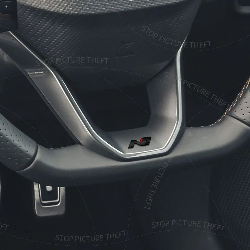 1 قطعة ثلاثية الأبعاد المعادن N شارة عجلة توجيه سيارة ملصق شعار السيارات لشركة هيونداي N خط I30 I10 Ix25 Ix35 توسكاني توكسون إلنترا سوناتا