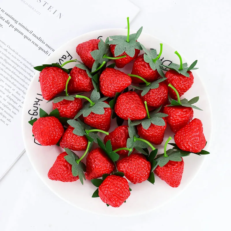 10/20Pcs Artificial Strawberry Simulation Plastic Fruits for Home Kitchen Decoration Cabinet Ornament Wedding Party Photo Props