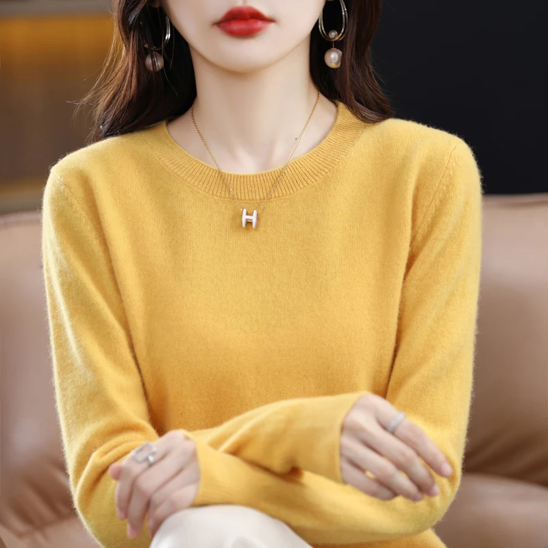 Autumn and winter new 100% merino sweater O-neck knitted ladies high-end solid color long-sleeved warm cashmere sweater top.