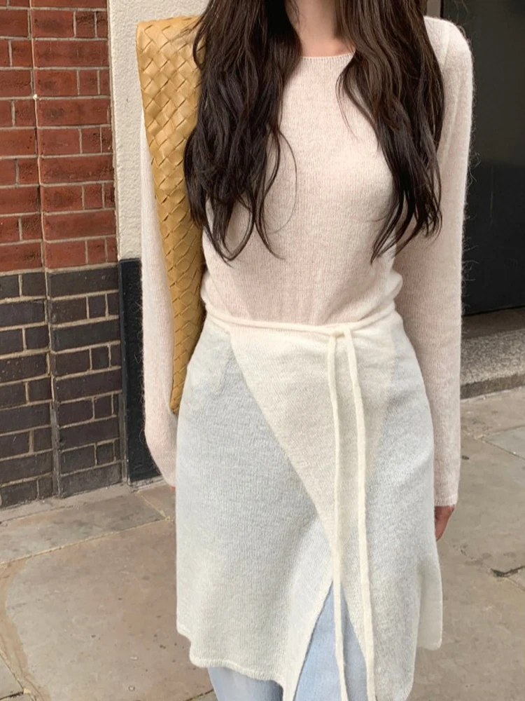 

Модный вязаный комплект из топа и юбки для женщин: осенняя новинка в корейском стиле, приталенный крой, длинный рукав, круглый вырез.