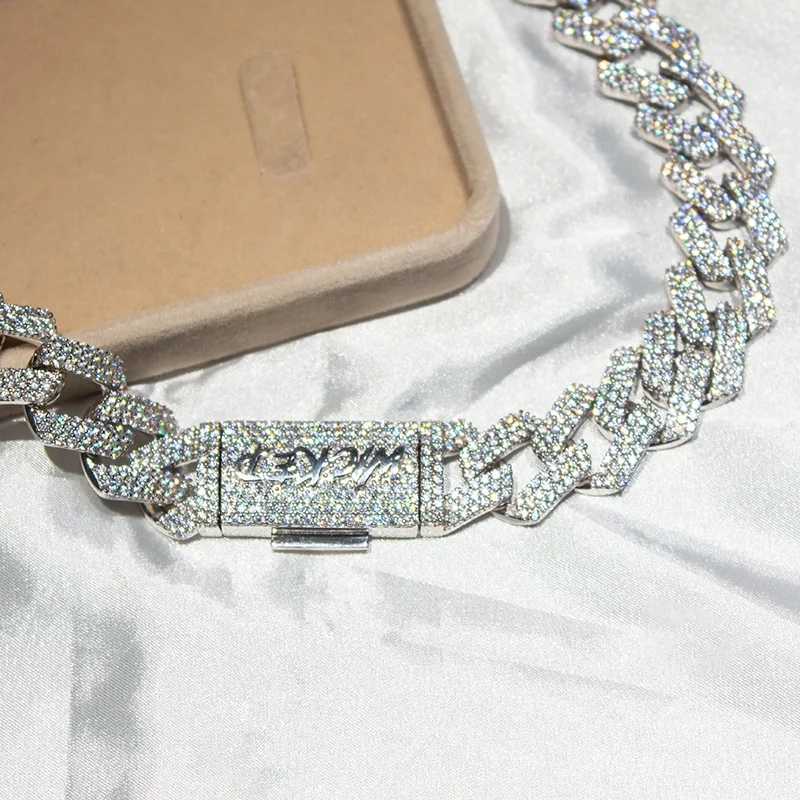 Custom With Name Buckle 18mm 925 Sterling Silver Iced Out VVS Moissanite Cuban Link Chain