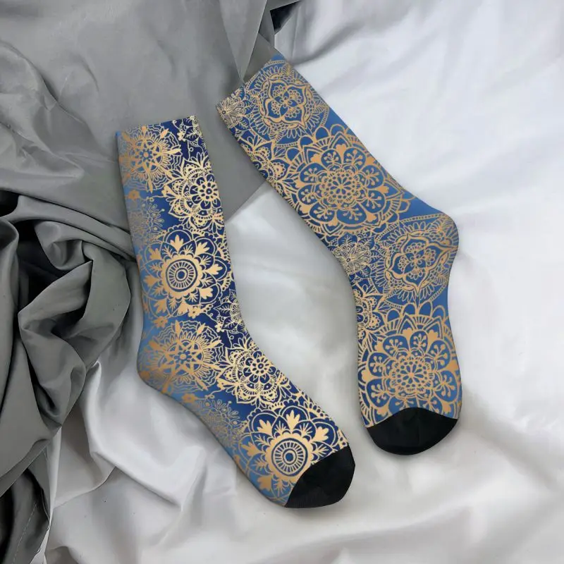 Chaussettes à motif de mandala imprimé bleu et or Kawaii pour hommes et femmes, chaussettes extensibles, chaussettes d'équipage de fleurs bouddhistes, été, automne, hiver