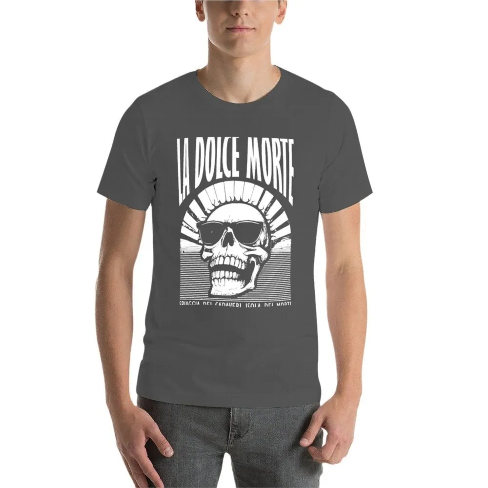 La Dolce Morte– a skull’s sweet life (or death). T-shirt oversizeds hippie clothes mens vintage t shirts