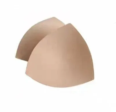 通気性のある三角形のスポンジチェストパッド、ウェディングドレス、厚いチェストクッション、小さなチェスト、収集クッション、RS3796-2、1ロットあたり4ペア