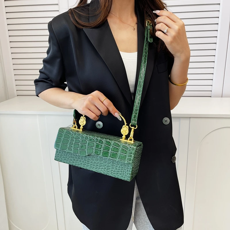 Black Crocodile Pattern Crossbody Bag Fashion Box Lipstick Pouch Designer Handbag And Purse Quality Pu Leather Messenger Bag