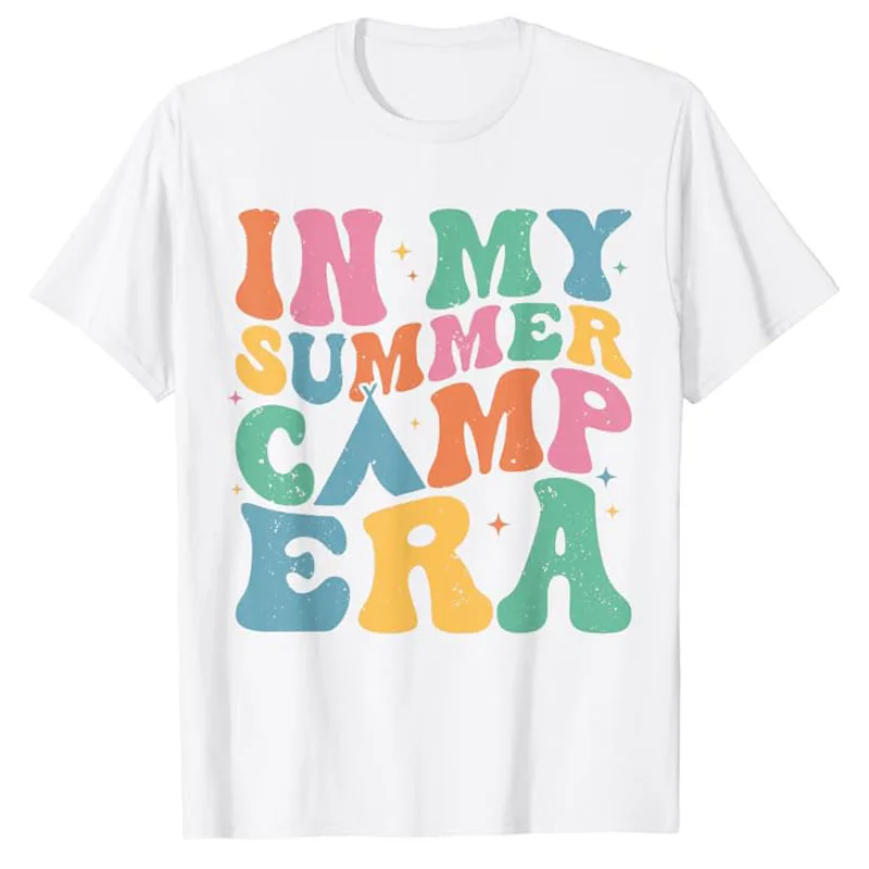 

Groovy in My Summer Camp Era Retro Summer Camper Women T-Shirt Hiking Camping Lover Graphic Outfit Letter Print Saying Tee Tops