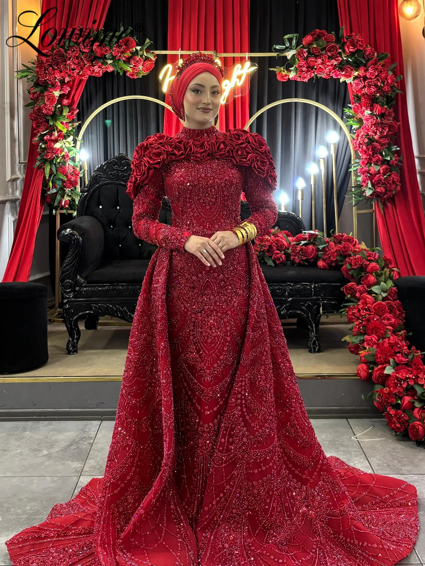 

2026 Dubai Arabic Red Celebrity Dresses Long Sleeve High Neck Floral Customized Overskirt Evening Dress Aso Ebi Party Dress Robe
