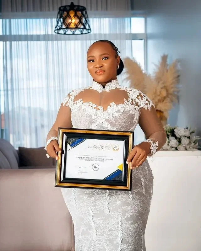 Personalizado plus size vestido de casamento para noiva sereia vestidos de noiva ilusão alta pescoço mangas compridas renda frisada