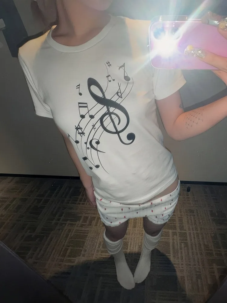 Women's sweet cute Music Note Print Short Sleeve T-Shirt Summer Y2K Slim Fit Cute Casual Graphic Tees Harajuku Grunge Tops New