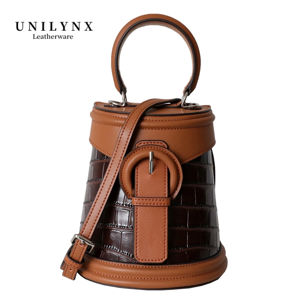 

New Hot Genuine Leather Camera Bag Women Design Square Bag Lady Shoulder Bag real leather messenger bag Bucket bag