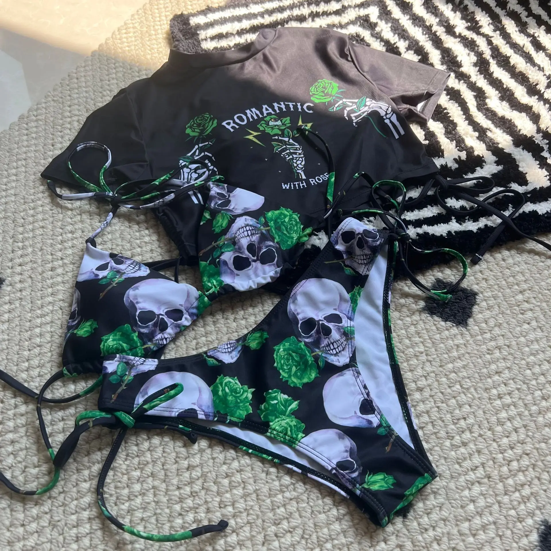 Flower Skull Printed Halter Short Sleeve Bikini Women Swimwear Female Swimsuit Three-pieces Bikini set Bather Bathing Suit Swim