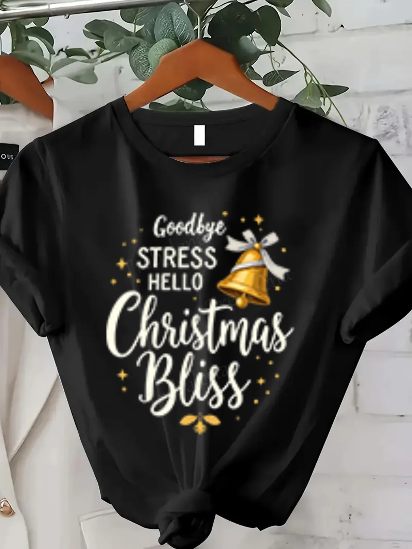 

Women T-shirt Christmas Bliss T-Shirt for Women, Festive Holiday Style