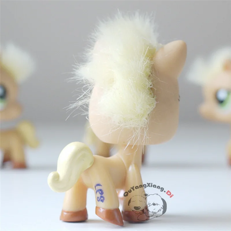 CW040 Pet Shop Animal Yellow hair horse doll action Figure