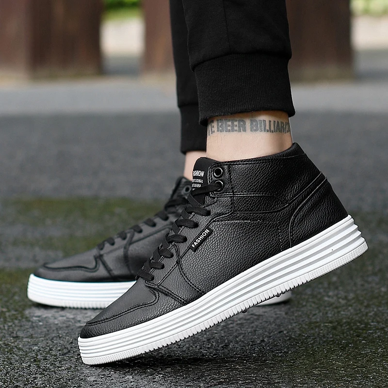 Fashion Platform Men White Sneakers Leather High Top Casual Sneakers Men Comfortable Lightweight Unisex Black Skateboard Shoes