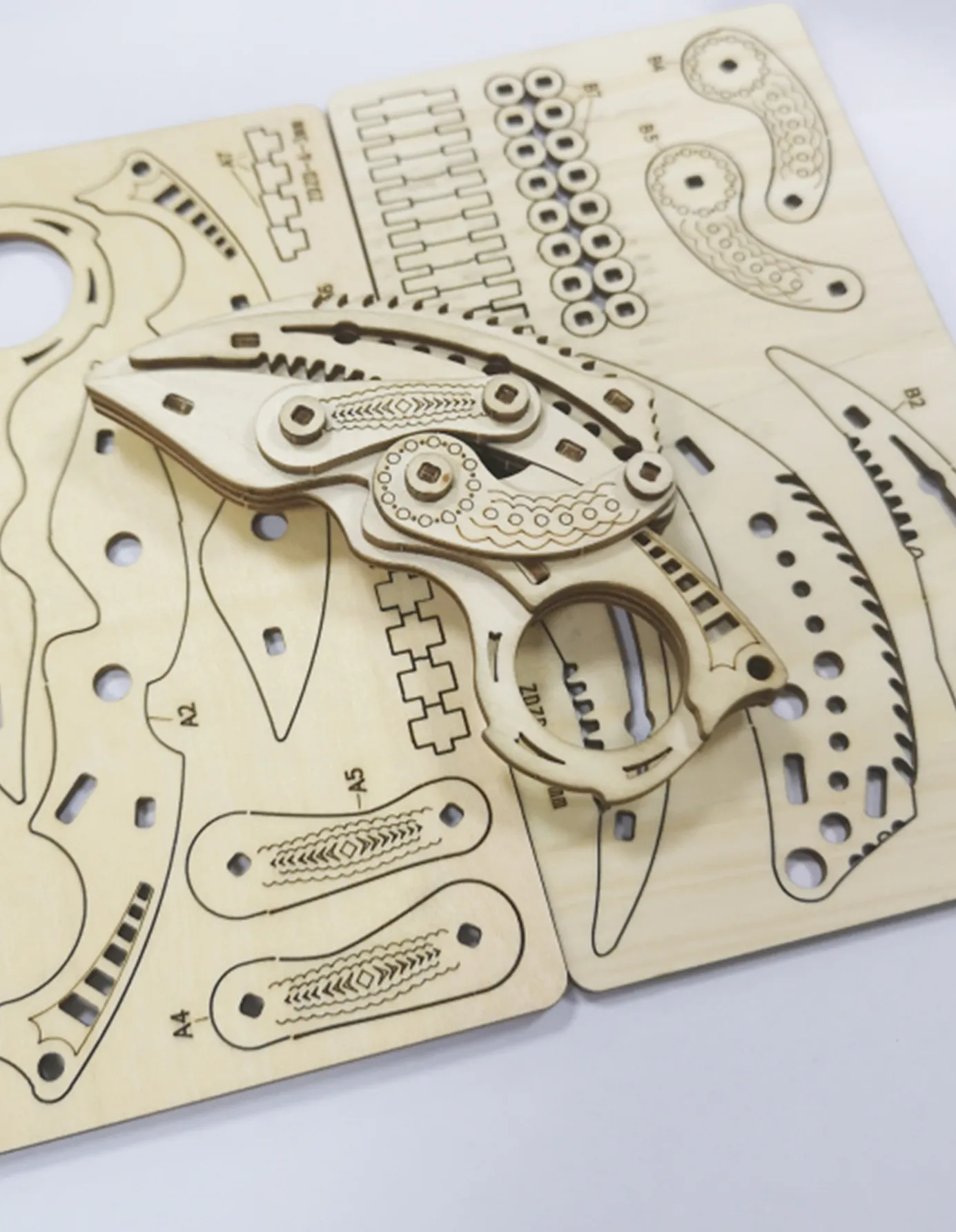 Rompecabezas de madera 3d para niños, kits de modelos de catapulta, sable, estéreo 3D, regalo de cumpleaños hecho a mano, mayores de 14 años