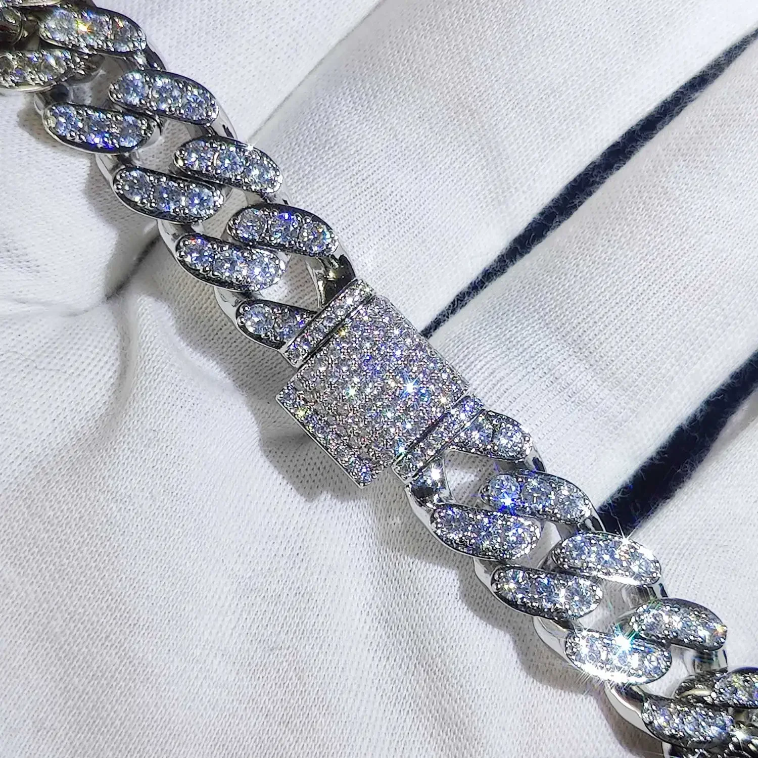 

12mm Hip Hop Iced Out Curb Cuban Link Chain 1 Row Bling CZ Zircon Necklace For Women Men Jewelry luxury Free Delivery Shipping