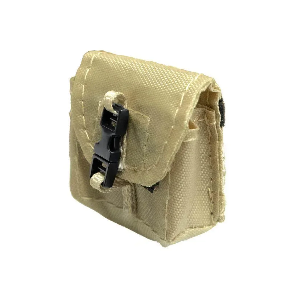 DIY RC Car Roof Luggage Bag Simulation Climbing Decoration Accessory for TRX4-M SCX24 1/18 1/24 Scale Models Replacement Part