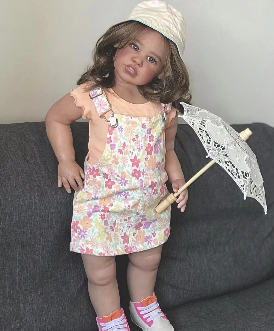 Bebé Reborn Linh personalizado limitado de 28 pulgadas con pelo enraizado a mano, muñeca ya terminada, regalo de Navidad de piel oscura