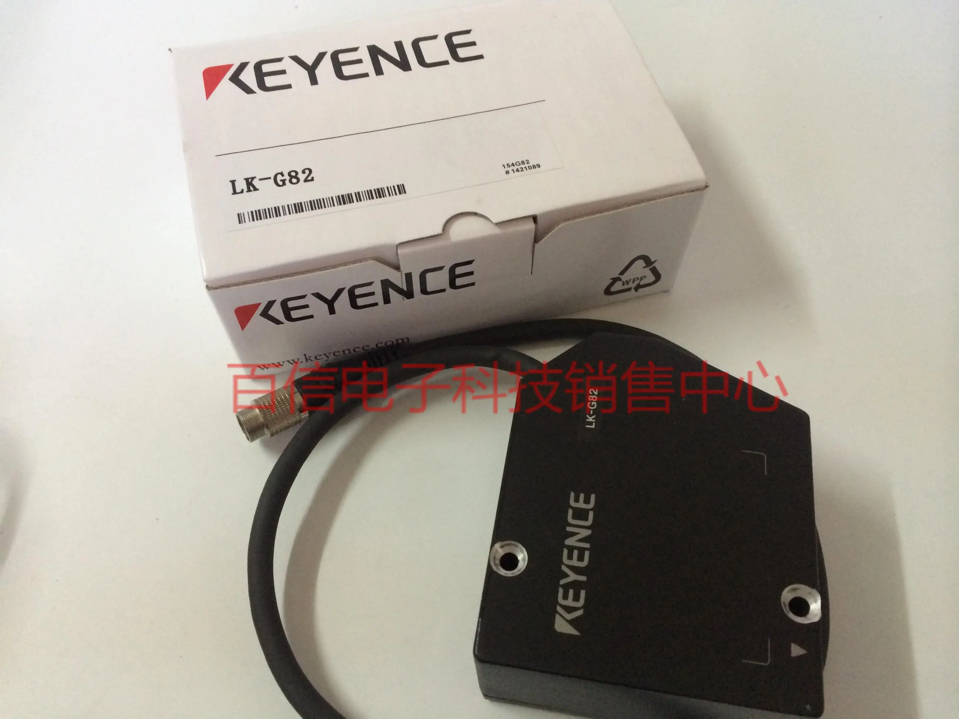 

Лазерный датчик KEYENCE 2025 LK-G82 LK-G80 LK-G85 LK-G505