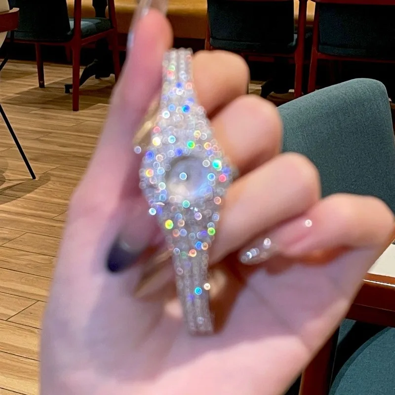 New Gypsy Star Casual Women's Watch Light Luxury High-end Niche High-value Diamond-set Fashion Simple Student Quartz Watch