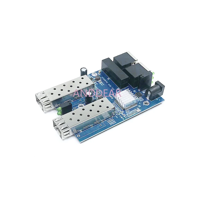 10/100/1000M Ethernet fiber switch 2 RJ45 UTP 2 SFP 40KM Gigabit Fiber Optical Media Converter 2SFP 2RJ45 Ethernet 1PCS