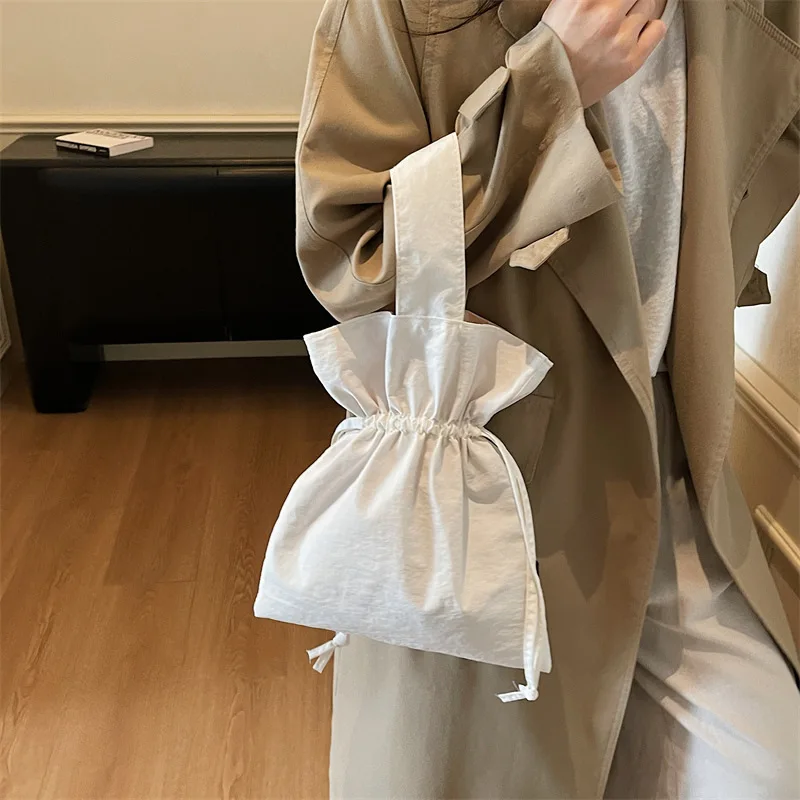 محفظة نسائية فاخرة برباط عتيق لعام 2025، حقيبة قماش مستوحاة من الطراز القديم، حبال كاجوال متعددة الوظائف لعطلة نهاية الأسبوع والسفر ​