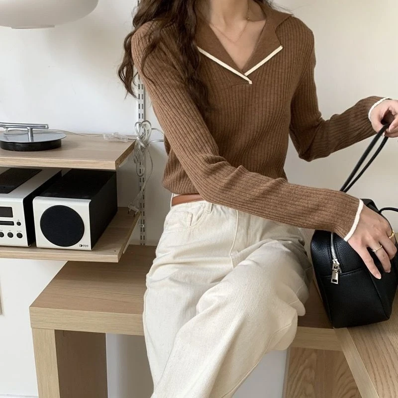 Women's 2026 Autumn Korean Polo Collar Knitted Pullover Slimming Long Sleeve Fitted Base Shirt Chic