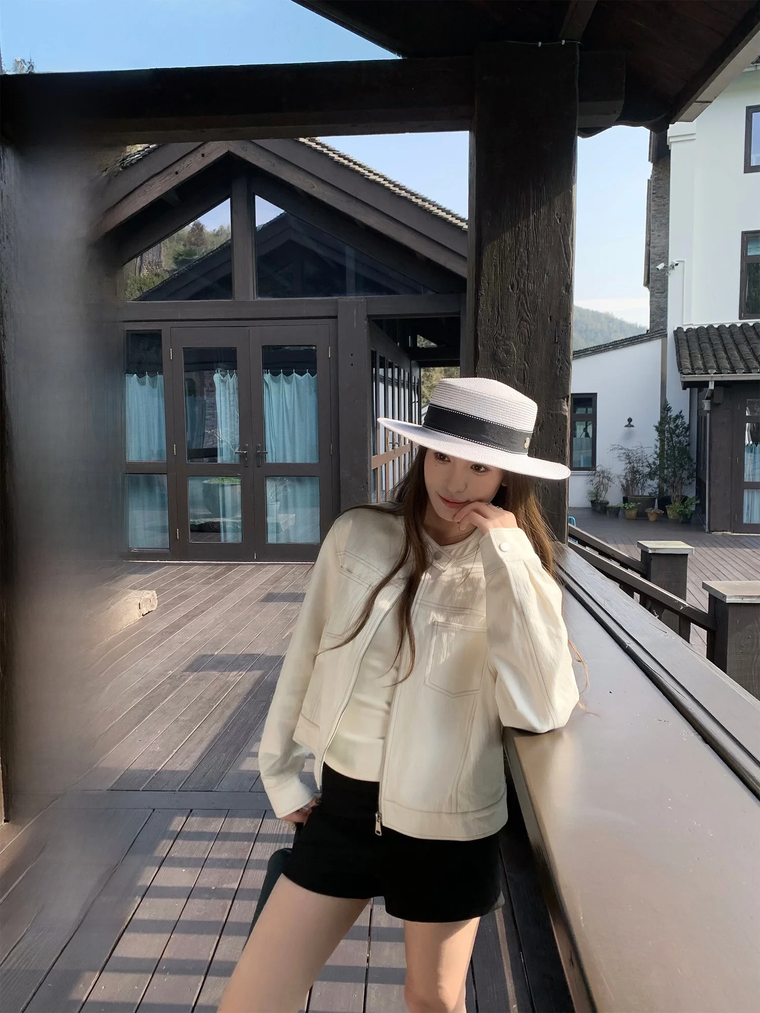 

Hhyii White Casual Workwear Jacket Women's Short Style Spring Season Zipper Closure Long Sleeve Stand Collar Loose Fit Coat