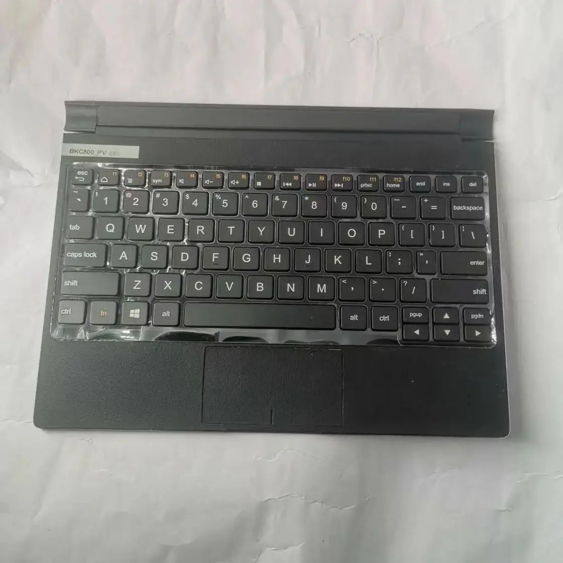 BKC800 for Lenovo Yoga Tablet Bluetooth Wireless Keyboard yoga Tablet 2 1050F 1051L 1050LC 1051F Ultra-thin and lightweight