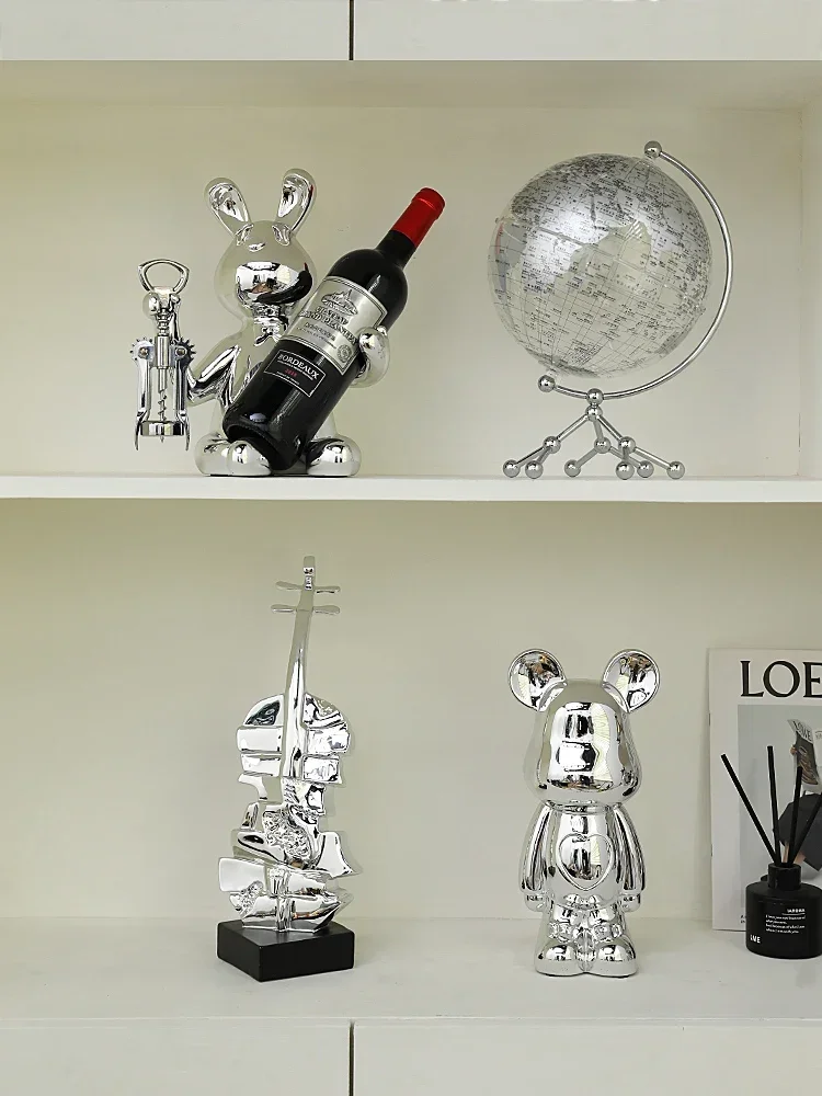 Creative violin ornaments, light luxury, high-end handicrafts, wine cabinet decorations, study office, desktop decorations