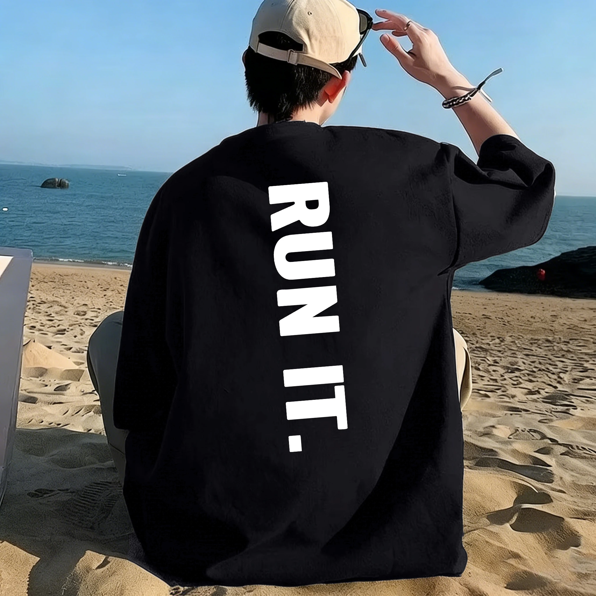 Artistic Letters Run It Printed Casual Streetwear Cotton Soft Short Sleeve Oversized Basics Tops Summer Breathable T Shirt Mens