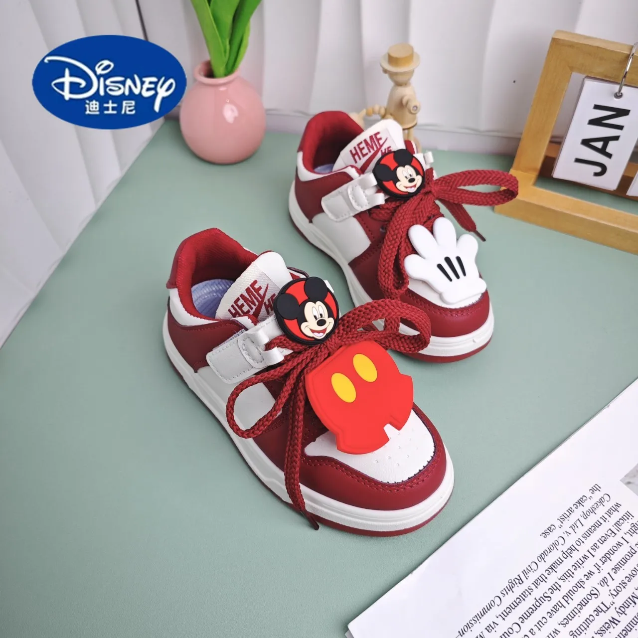

Кроссовки для девочек Disney Mickey 2025 — повседневная обувь с героями мультфильмов на весну/осень, модная и удобная для игр