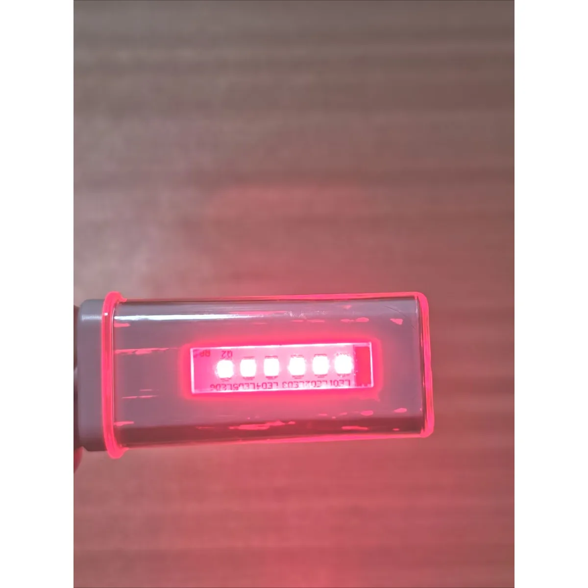 

Ручная терапия красным светом — профессиональное инфракрасное устройство для лечения оральных болельщиков и восстановления кожи