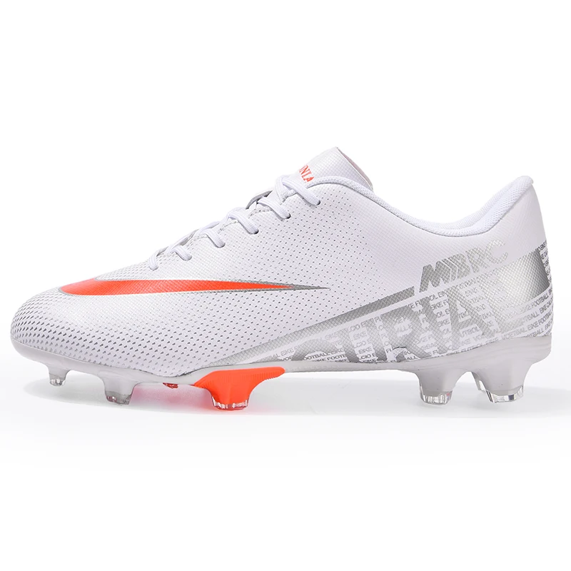 

Men Low-Top Professional Soccer Shoes Anti-Slip Kids Grass Training Football Boots Ultralight FG/TF Non-Slip Chuteira Size 35-45