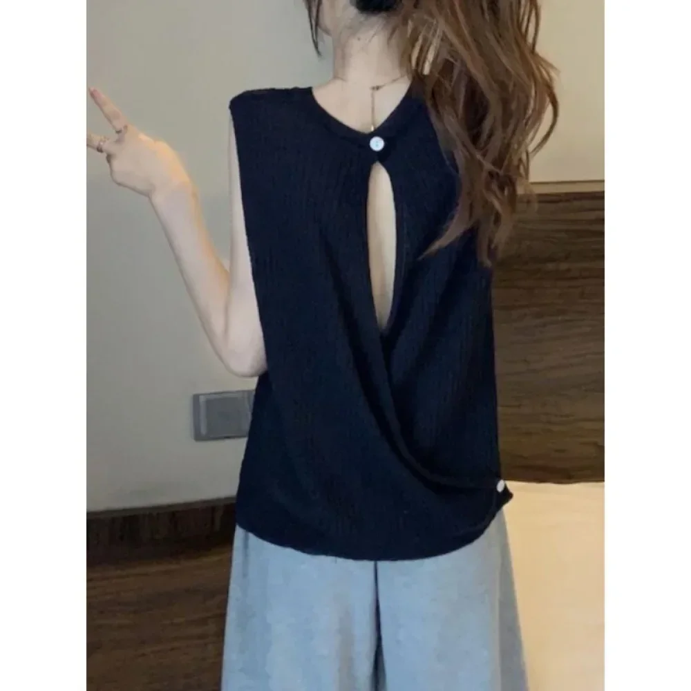 Backless Hollowed Out Vest Top for Women in Summer Oversized and Slimming French Style Exquisite and Chic Ice Silk Women's Shirt