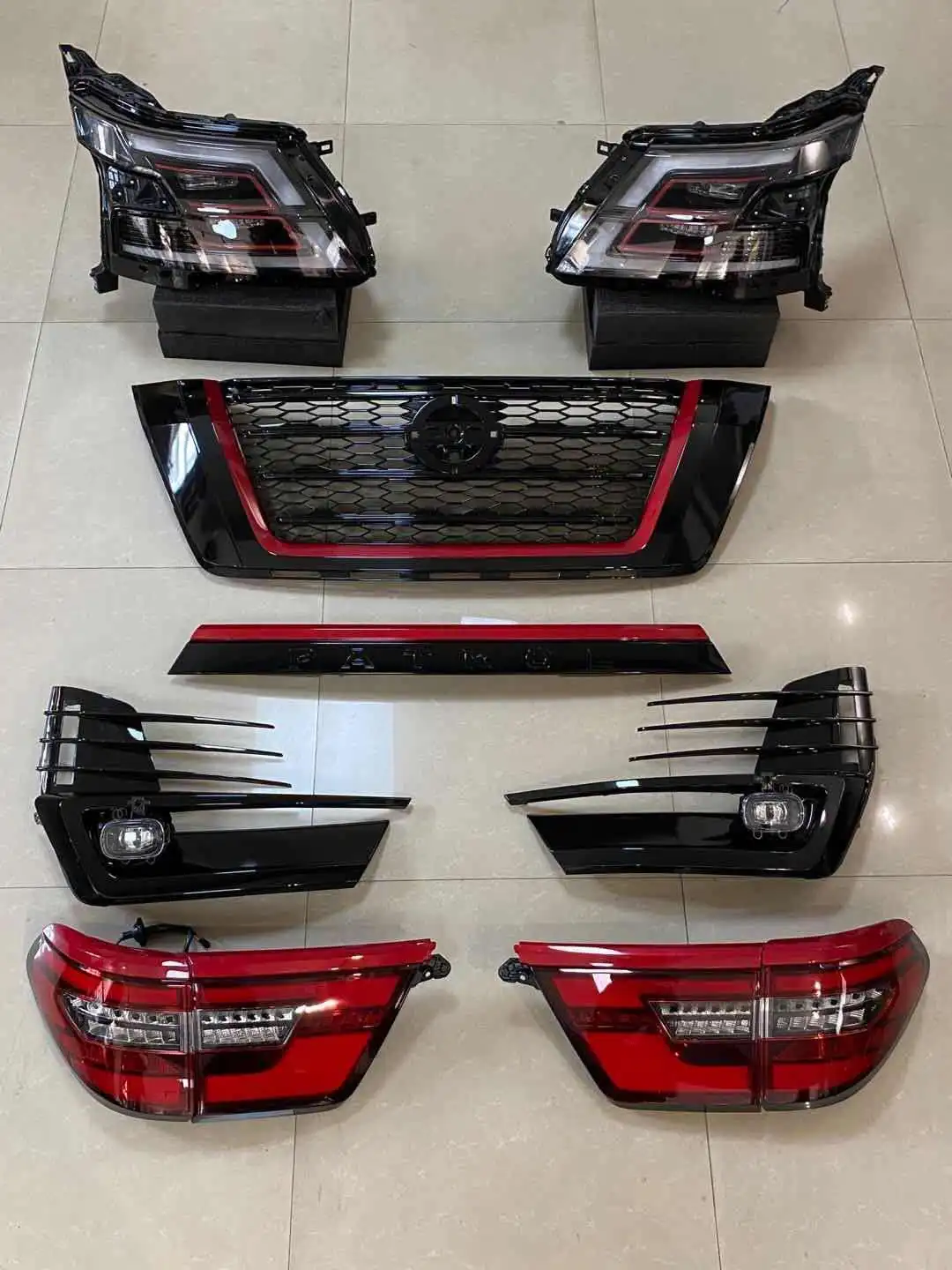 New Design, Black Version RSS Body Kit Old Model Upgrade The New Model Body Kit For Nissan Patrol Y62 RSS