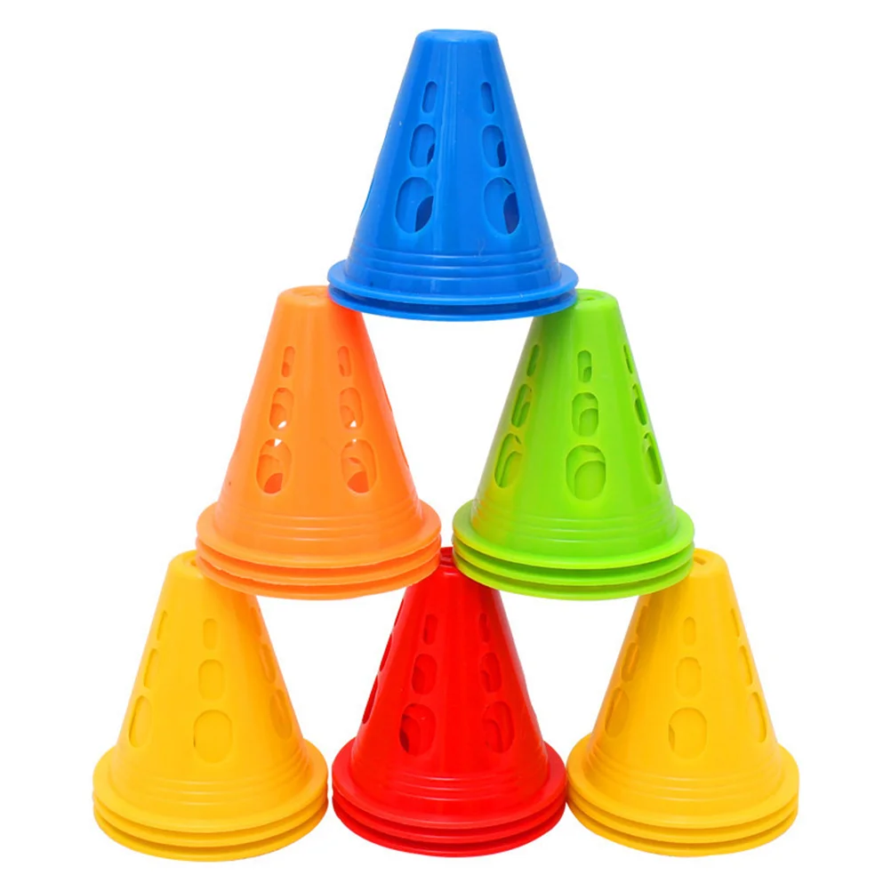 

50 pcs Wheel Skating Obstacle Outdoor Cones Bright Color Windproof Marker Cones For Training Hockey Practice Horn