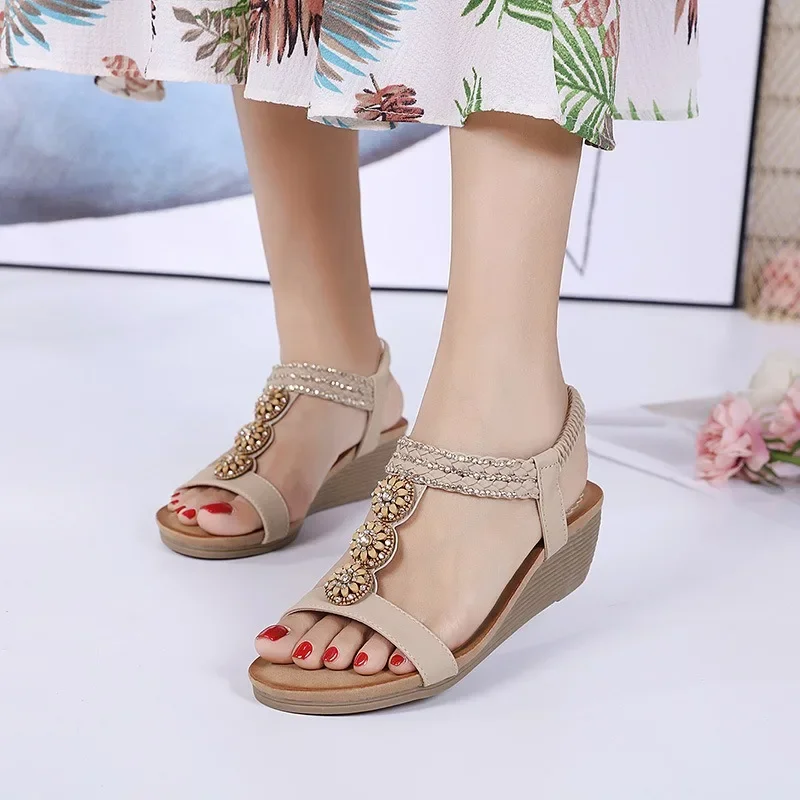 Summer Women 2cm Platform 5cm Wedges High Heels Sandals Lady Elegant Sandles Bling Crystal Sneakers Vacation Beach Outside Shoes