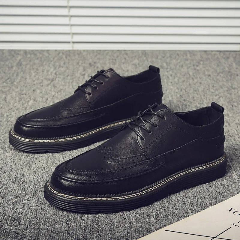 2024 Fashion Brogues Men Casual Shoes Flat Thick Sole Male Footwear Pure Black Shoes A4834