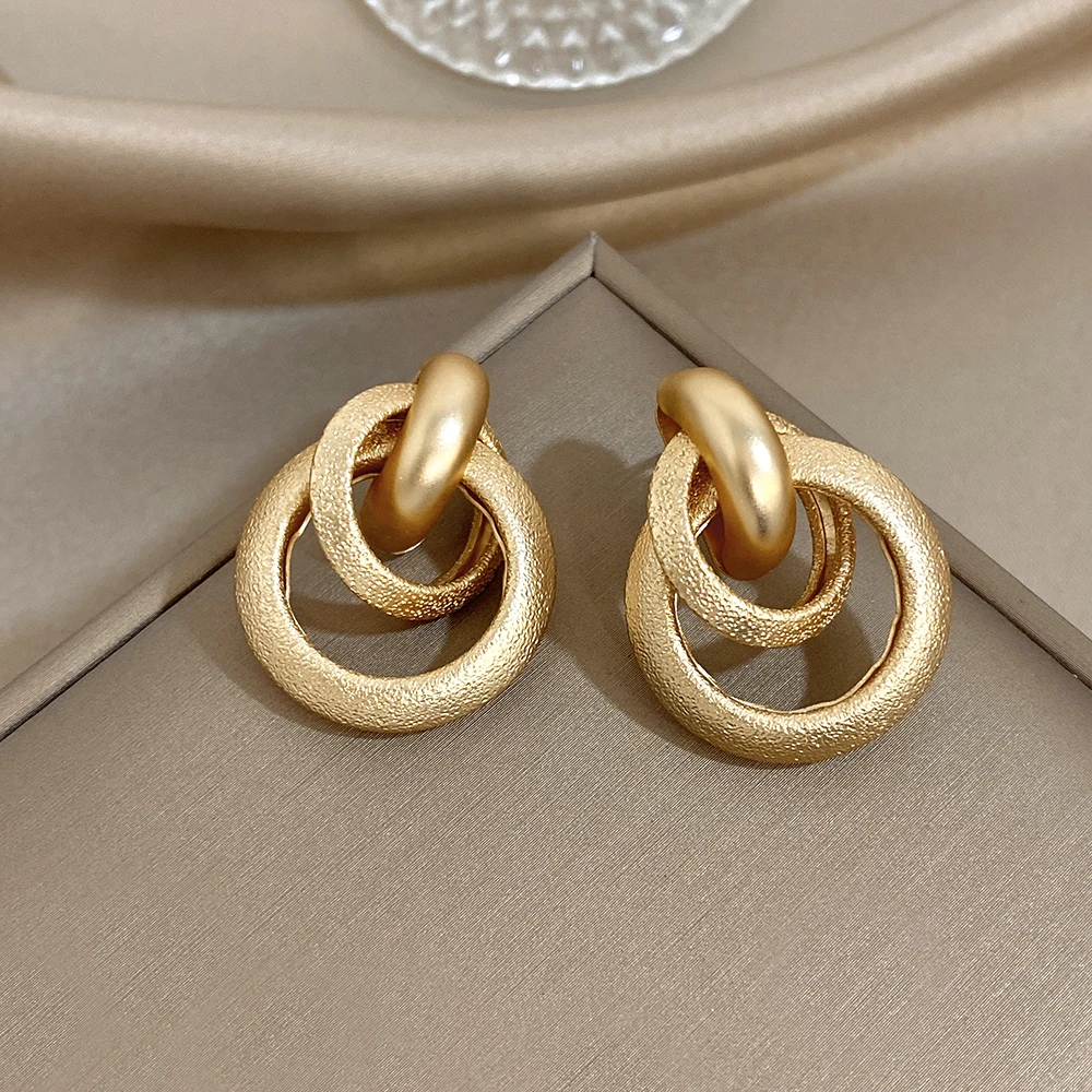 Greatera Three-ring Twisted Frosted Earrings New Metal Alloy Circular Interwoven Style European American Women's Ear Accessory