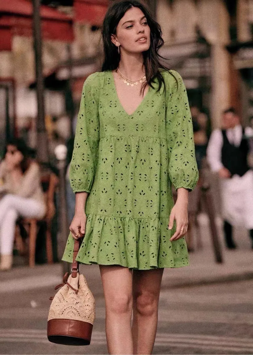 

2025 Sezanes Dress Vintage French Long Sleeve Women Heavy Embroidery Hollow Bubble Sleeve Loose Doll Model Dress Women