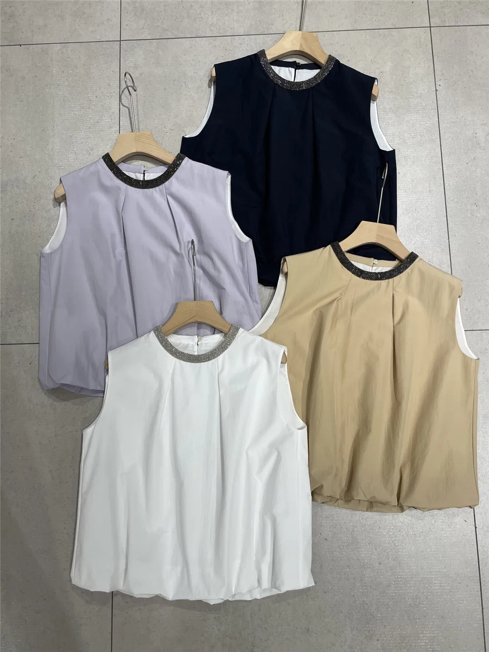

Temperament Elegant O-Neck Beaded Flower Bud Sleeveless Vest Summer Thin Loose Versatile Top